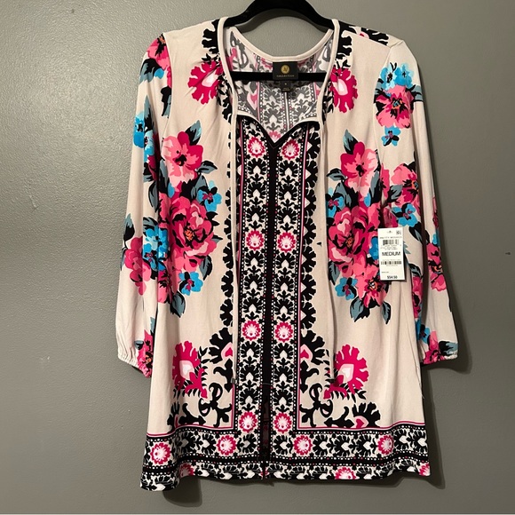 JM Collection Tops - NWT JM Collection Sz Medium Mosaic Boho Floral Nude Pink 3/4 Sleeve Blouse Top!